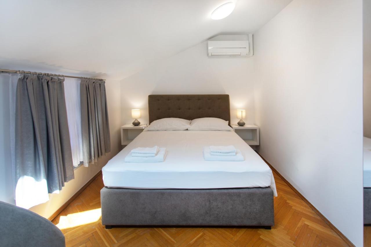 איזולה Apartmaji Pri Perotu מראה חיצוני תמונה