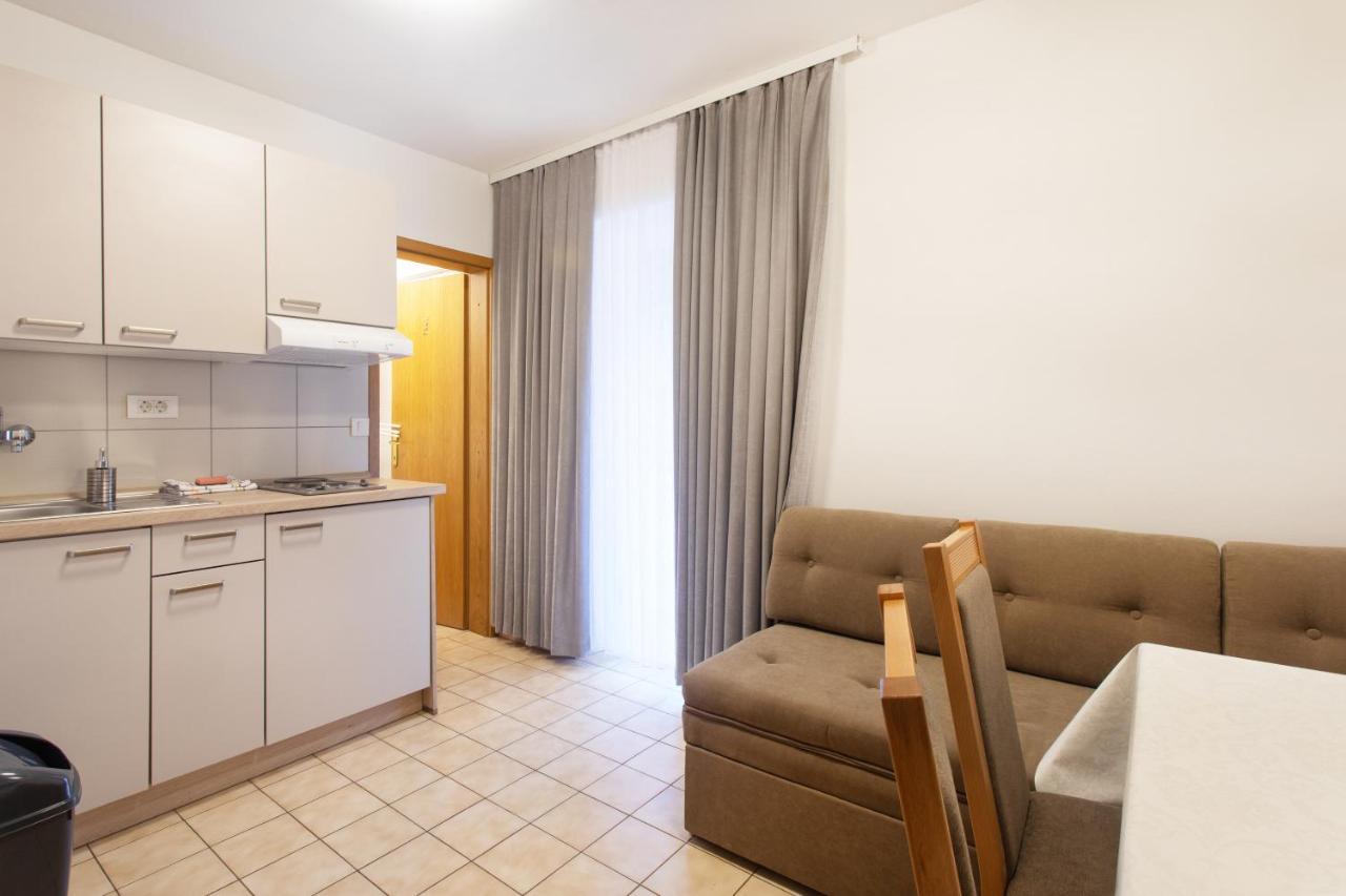 איזולה Apartmaji Pri Perotu מראה חיצוני תמונה