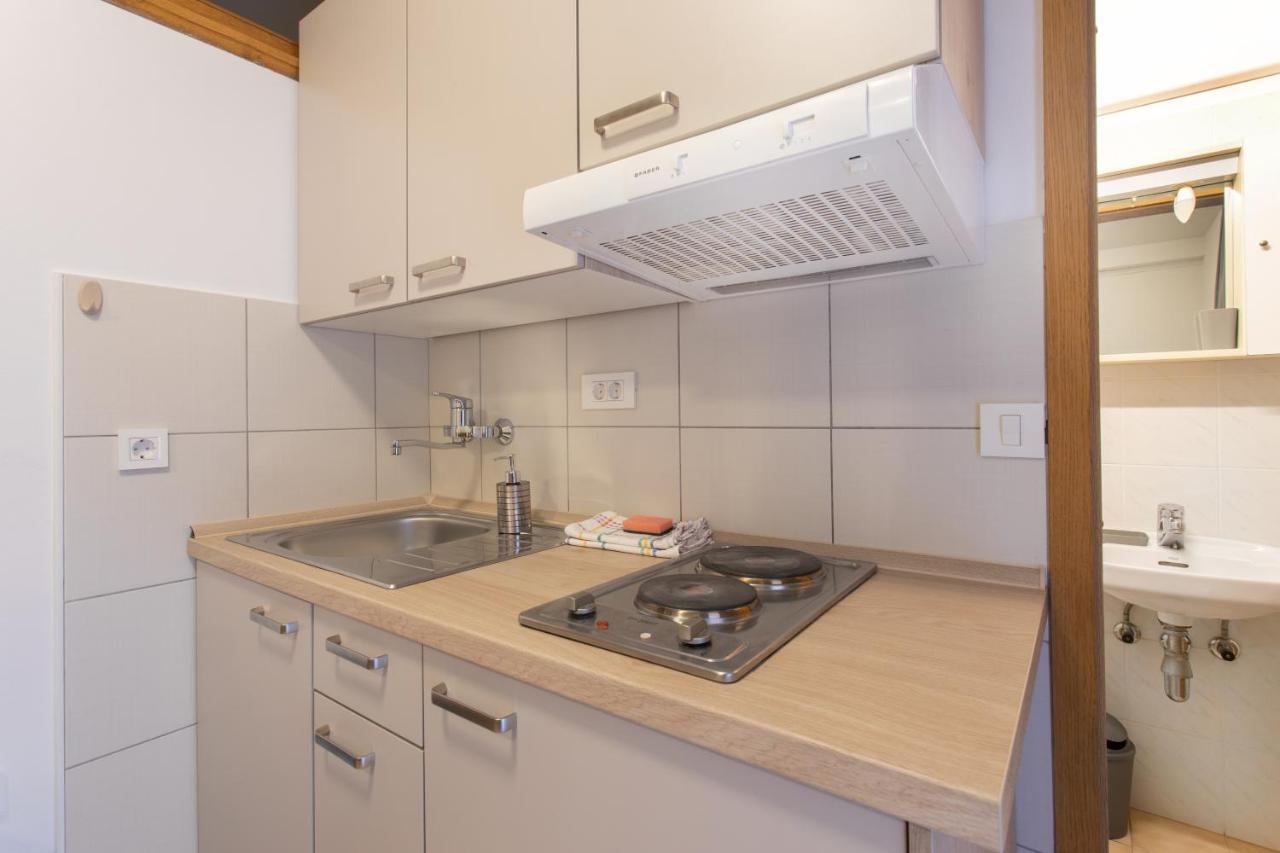 איזולה Apartmaji Pri Perotu מראה חיצוני תמונה