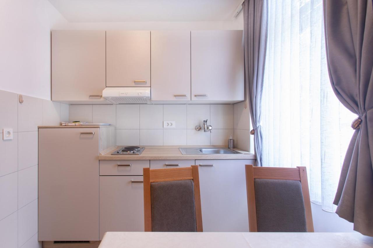 איזולה Apartmaji Pri Perotu מראה חיצוני תמונה